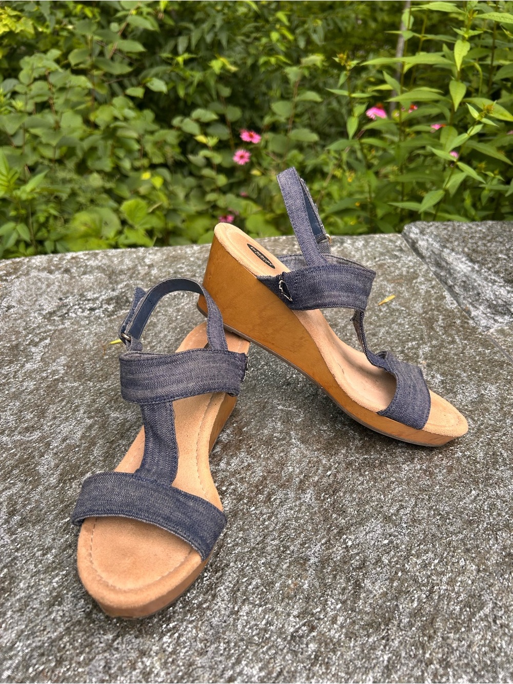Dr. Scholl's Denim-Style Navy Wedge Sandals